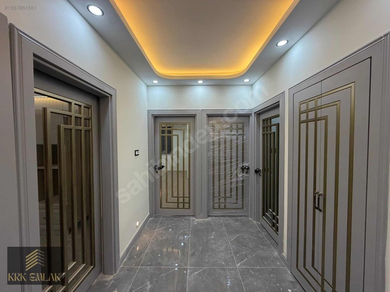 Krk Gayrimenkul Satılık 2.5+1 Ultra Lüks Şık Tasarım — fotoğraf 27