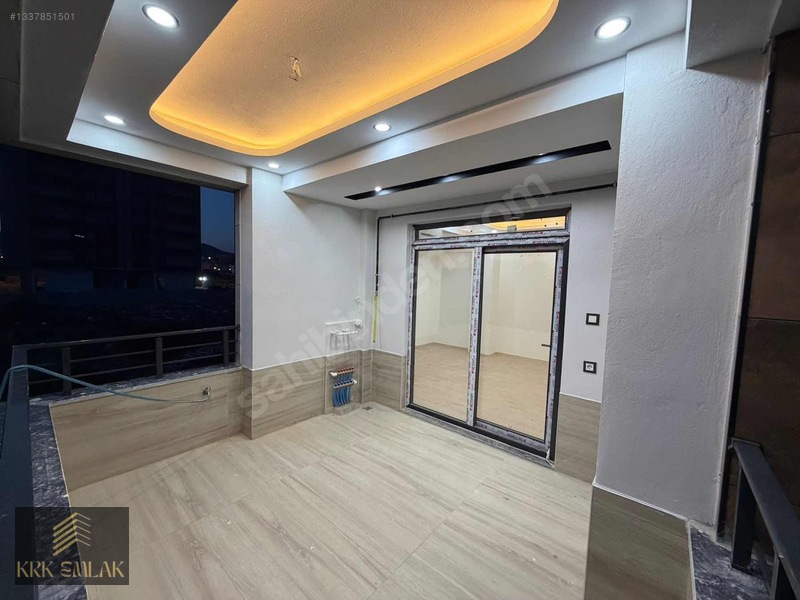Krk Gayrimenkul Satılık 2.5+1 Ultra Lüks Şık Tasarım — fotoğraf 29