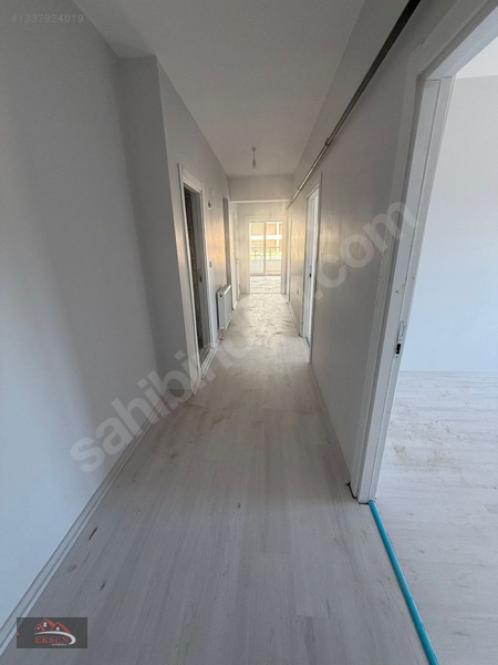 Eksen'den Sunguroğlu Mh. Karakoca Sitesinde Giriş Kat 3+1 — fotoğraf 5