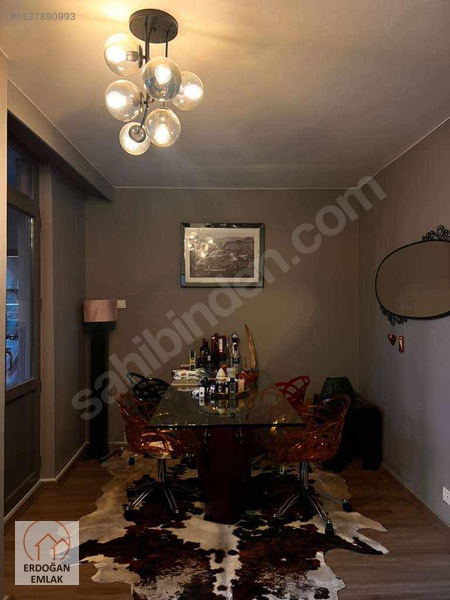 Akmerkez Karşısı Az Katlı Binada Bakımlı Mobilyalı 2+1 — fotoğraf 6