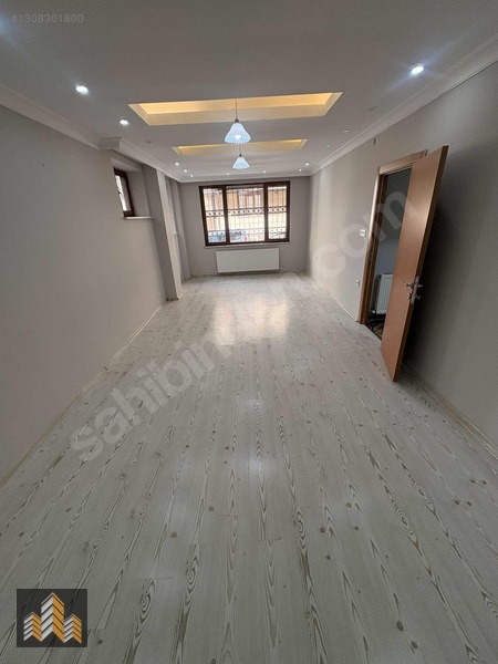 Aak Emlak | 3+1 Müstakil Girişli Kullanışlı | 100 M2