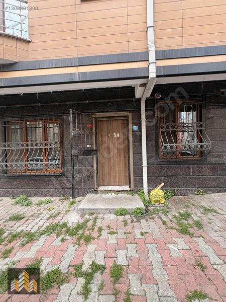 Aak Emlak | 3+1 Müstakil Girişli Kullanışlı | 100 M2 — fotoğraf 33