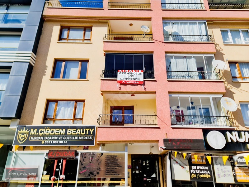 Karapurcekte Orta Kat Güney Cepe Ön Cepe Daire
