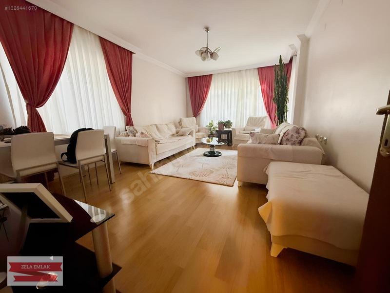 Elvan Mahallesı'Nde 3 + 1 Ara Kat Acıl Satılık Daıre