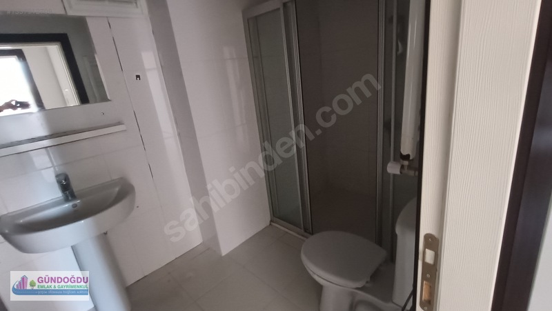Gündoğdu Emlaktan Barguzuda Kiralık 3+1 Daire — fotoğraf 7