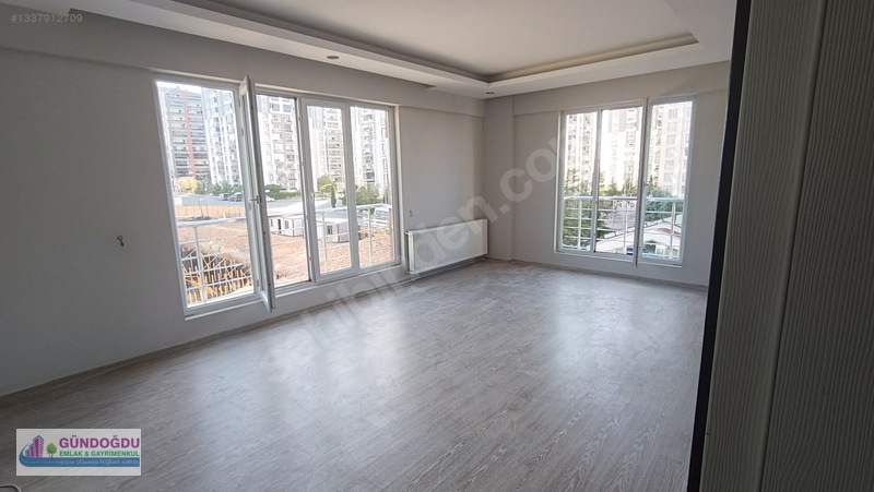 Gündoğdu Emlaktan Barguzuda Kiralık 3+1 Daire — fotoğraf 12