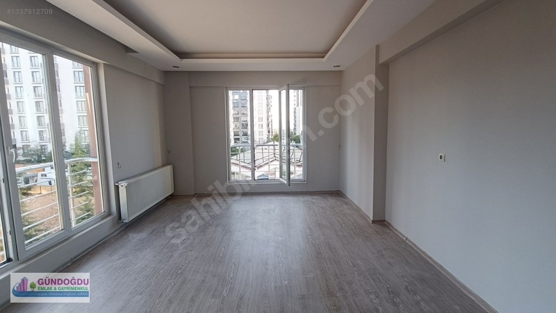 Gündoğdu Emlaktan Barguzuda Kiralık 3+1 Daire — fotoğraf 13