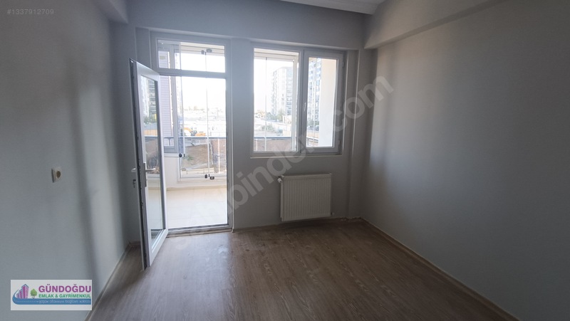 Gündoğdu Emlaktan Barguzuda Kiralık 3+1 Daire — fotoğraf 14