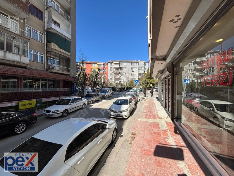 Demetevler Metroya 50m, İvedik Cd. Üzeri, Satılık Dükkan ! — fotoğraf 11