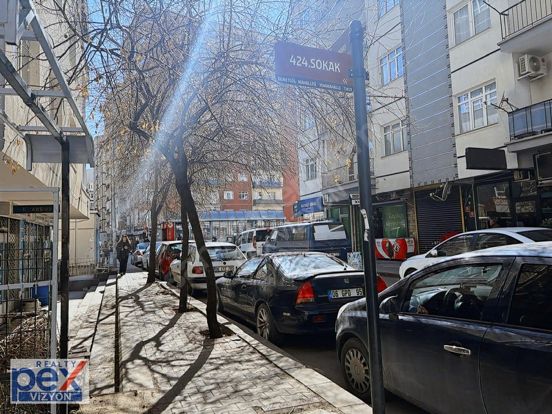 Demetevler Metroya 50m, İvedik Cd. Üzeri, Satılık Dükkan ! — fotoğraf 12