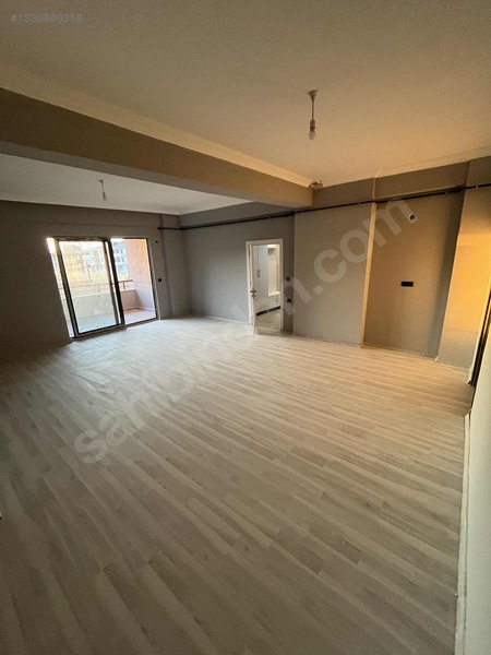 Acil Satılık | Sıfır 3+1 | 140 M² | Site İçerisinde | — fotoğraf 3