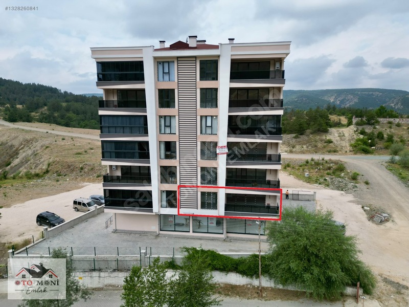 Budamış Mahallesinde 175 M² 4+1 | Kış Bahçeli | 3 Cepheli | — fotoğraf 4