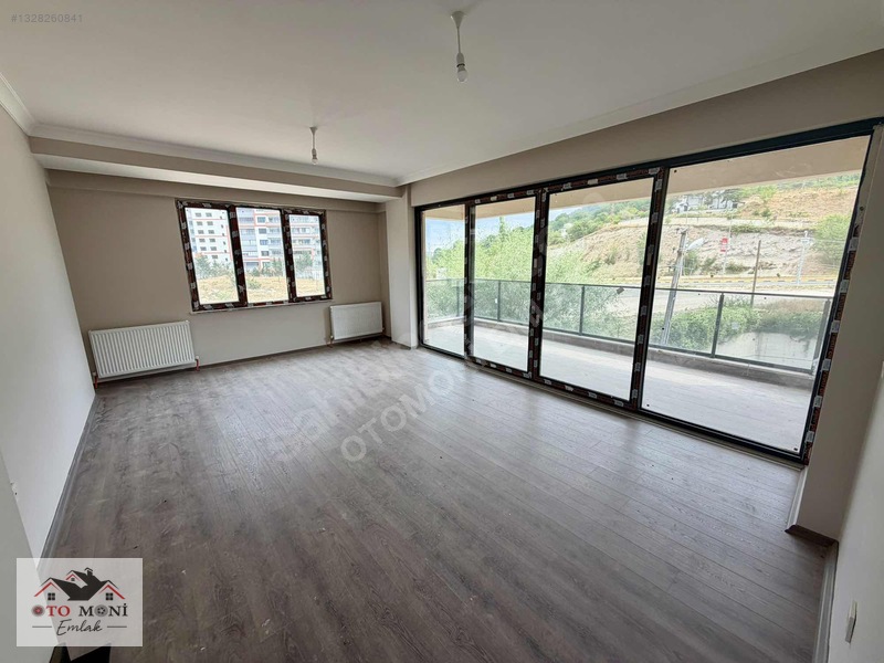 Budamış Mahallesinde 175 M² 4+1 | Kış Bahçeli | 3 Cepheli | — fotoğraf 17