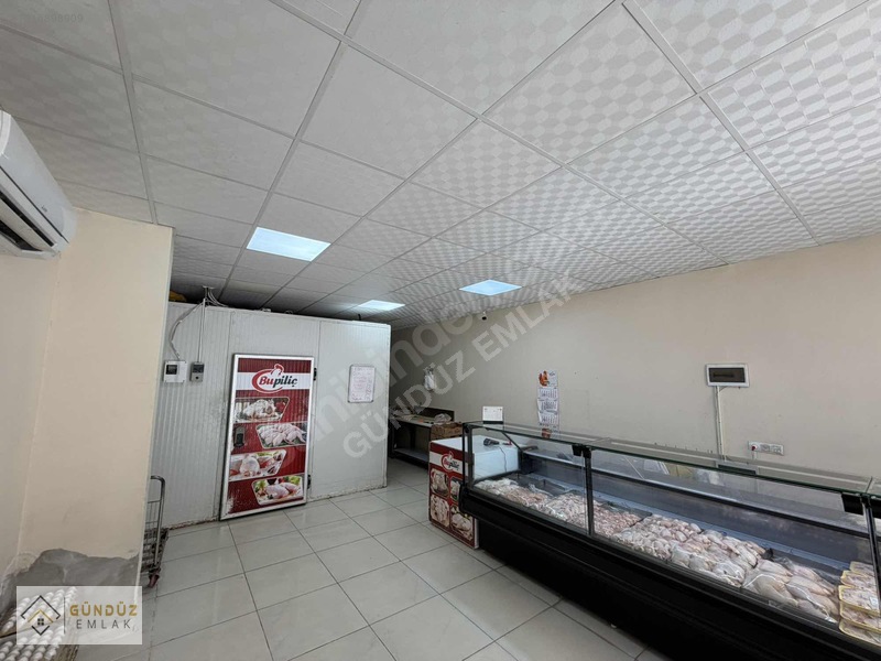 Şehrin Parlak Bölgesinde 90m2 Düz Girişli Dükkanımız Satılıktır. — fotoğraf 5