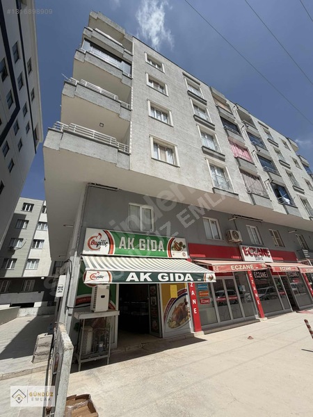 Şehrin Parlak Bölgesinde 90m2 Düz Girişli Dükkanımız Satılıktır. — fotoğraf 31
