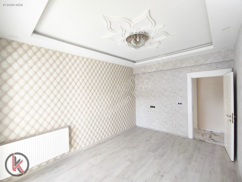 Beykent'te Cam Balkon Duvar Kağıtlı Geniş Oturumlu 3+1 Lüks Dai — fotoğraf 13