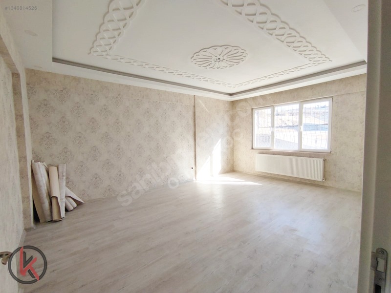 Beykent'te Cam Balkon Duvar Kağıtlı Geniş Oturumlu 3+1 Lüks Dai — fotoğraf 26