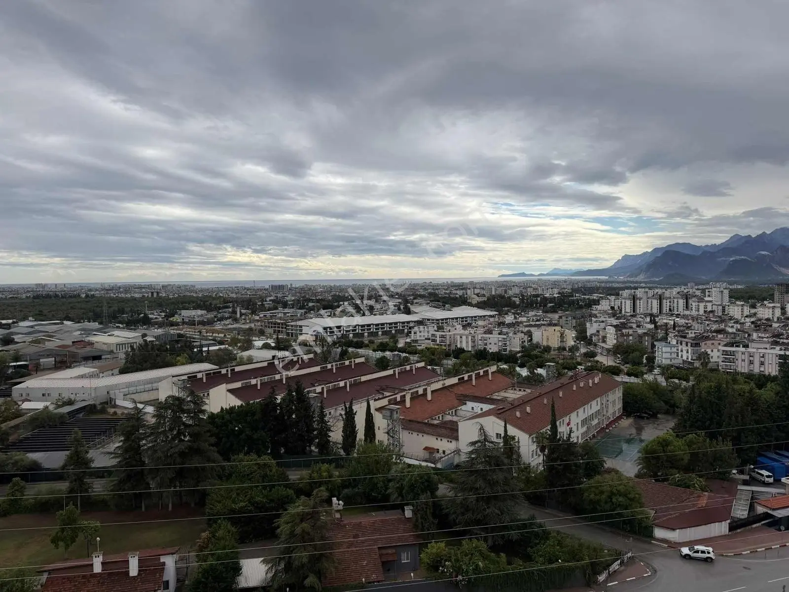 Suryapıda 11. Katta Full Deniz Manzaralı, Sıfır Eşyalı 1+1 — fotoğraf 15