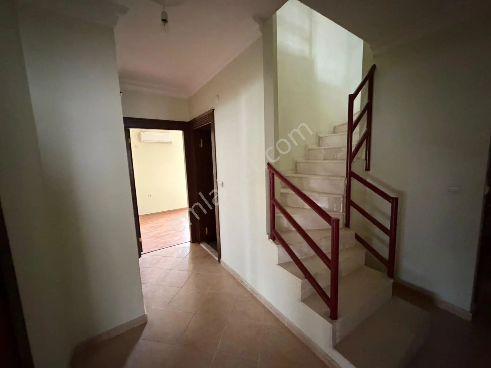 350 M2 Satılık 5+1 Dubleks Geniş & Ferah Daire — fotoğraf 3