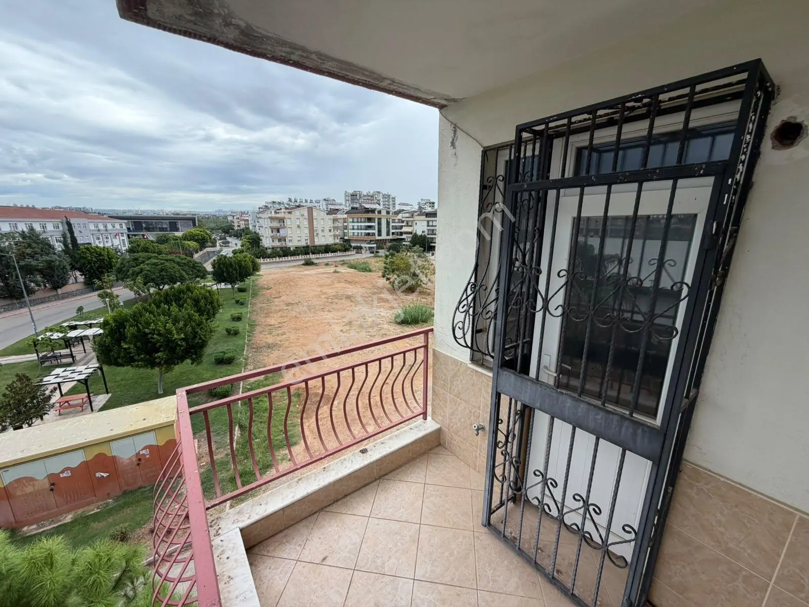 350 M2 Satılık 5+1 Dubleks Geniş & Ferah Daire — fotoğraf 16