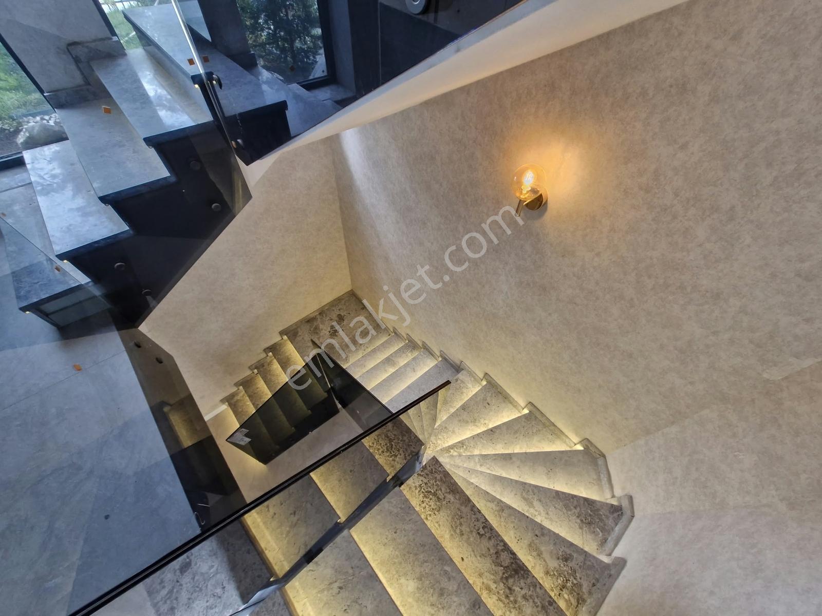 İncek Kızılcaşar Tek Yapıda Emsalsiz Asansörlü 4+2 Satılık Villa — fotoğraf 13