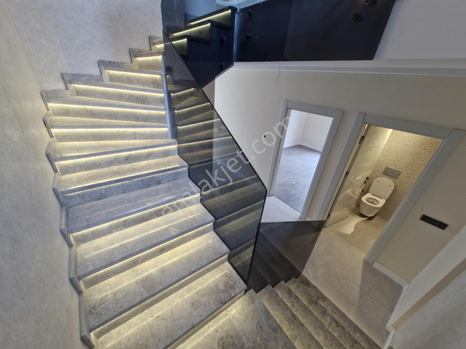 İncek Kızılcaşar Tek Yapıda Emsalsiz Asansörlü 4+2 Satılık Villa — fotoğraf 14