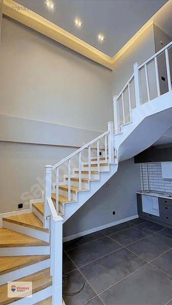 Alanlıda Villa Tadında 2+1 Loft Daire Satılık — fotoğraf 2