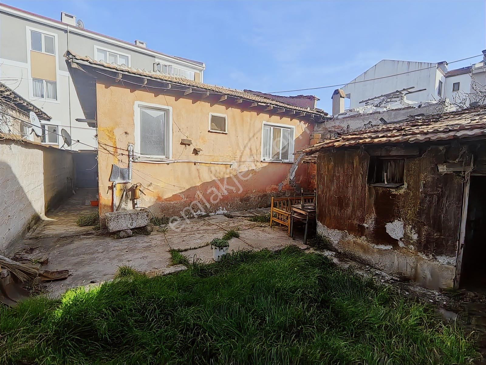 Cengiz Topel Yakını 3 Kata İmarlı 148 M2 Arsa + Müstakil Ev — fotoğraf 7