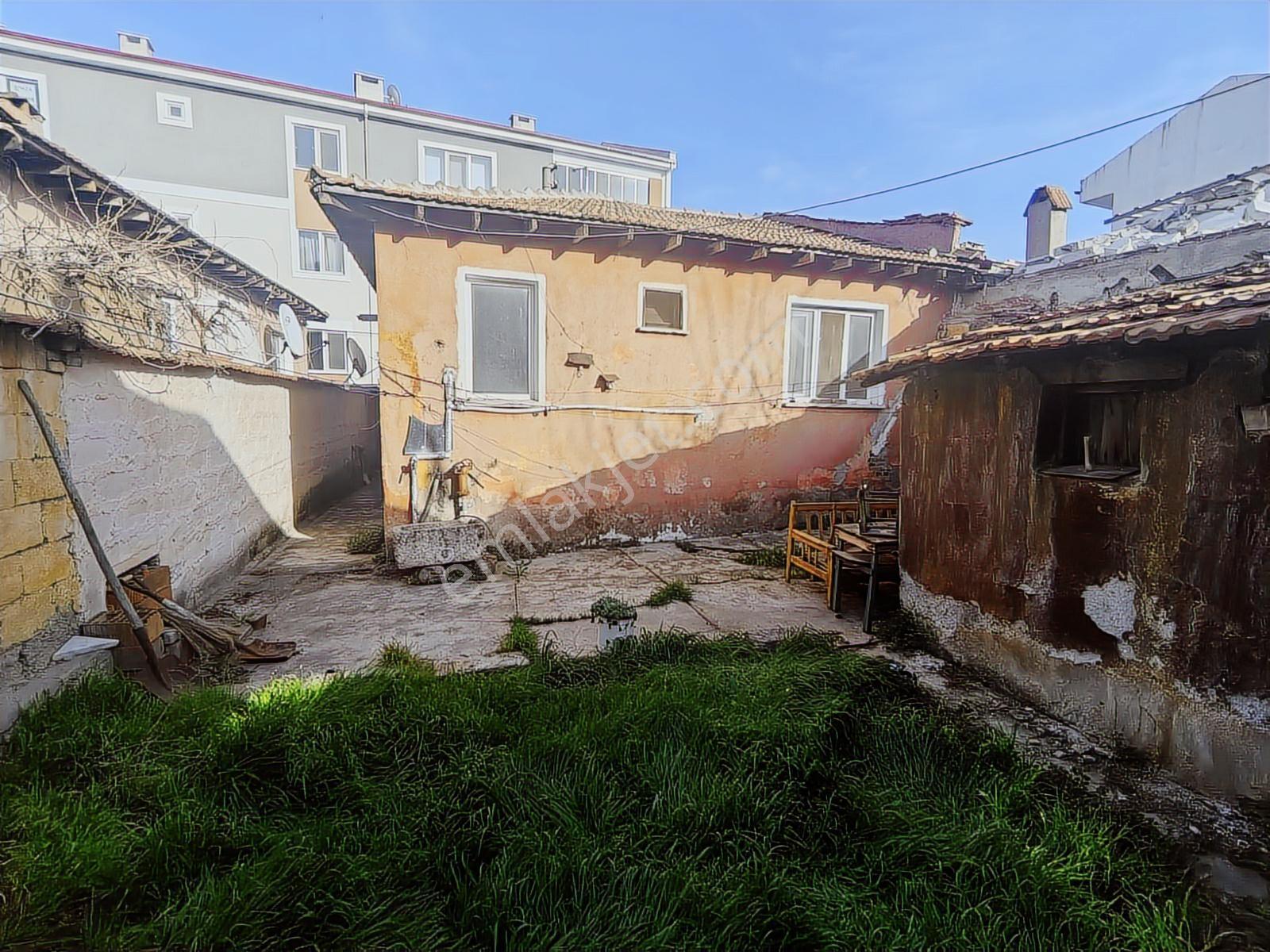 Cengiz Topel Yakını 3 Kata İmarlı 148 M2 Arsa + Müstakil Ev — fotoğraf 10