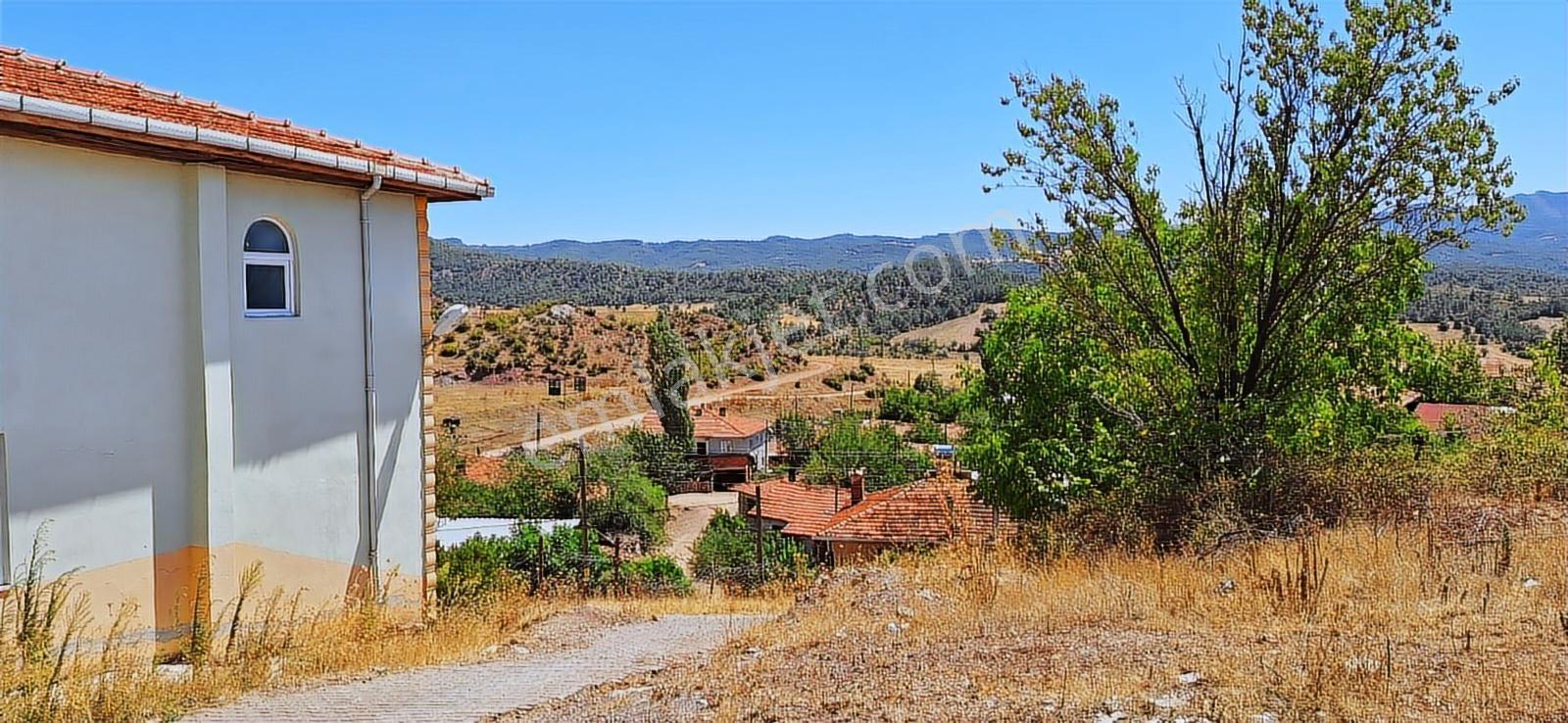 Bolu Göynük Hasanlar Köyünde Resmi Yolu Olan Satılık 2416m2 Arsa — fotoğraf 2