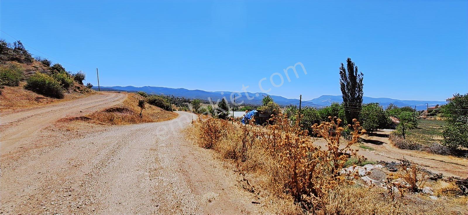 Bolu Göynük Hasanlar Köyünde Resmi Yolu Olan Satılık 2416m2 Arsa — fotoğraf 3