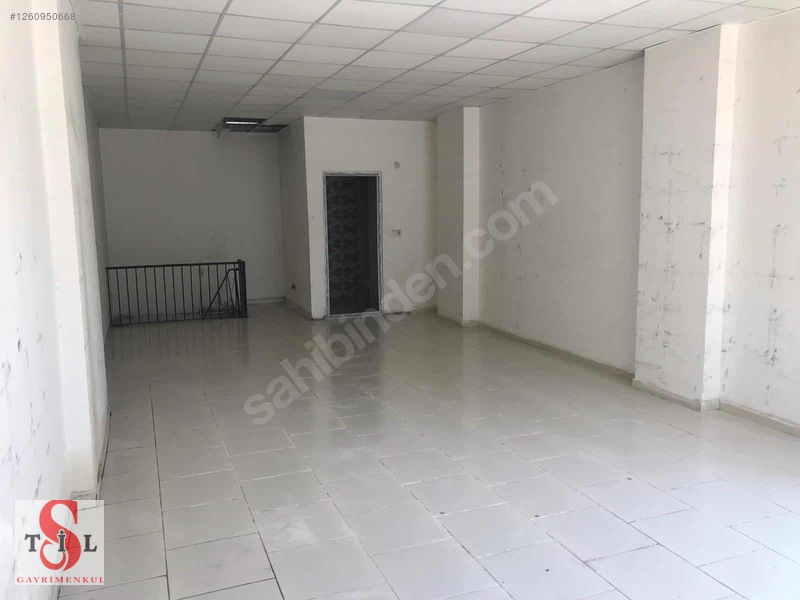 İstiklal Mahallesi'nde Otomatik Kepenkli, 80+75m² Satılık Mağaza — fotoğraf 13