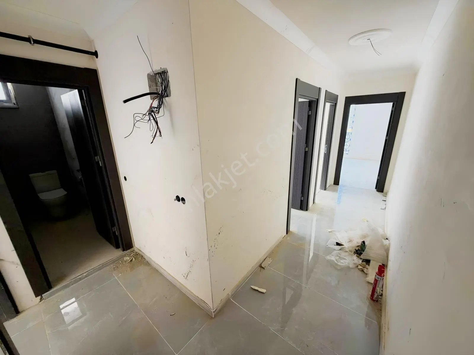 Sırasöğütler Mahallesinde Satılık 2+1 Ara Kat | Sıfır Asansörlü — fotoğraf 6