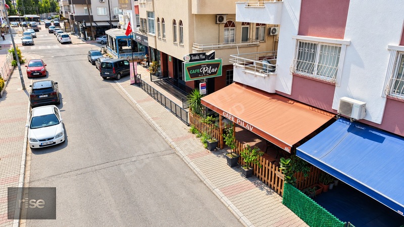 Rıse'dan Forum Civarında Yüksek Cirolu Devren Satılık Restoran — fotoğraf 2