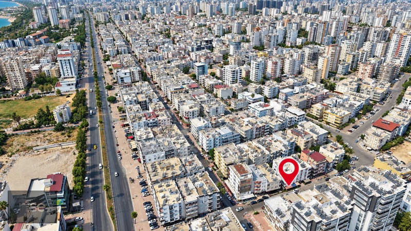 Rıse'dan Forum Civarında Yüksek Cirolu Devren Satılık Restoran — fotoğraf 3