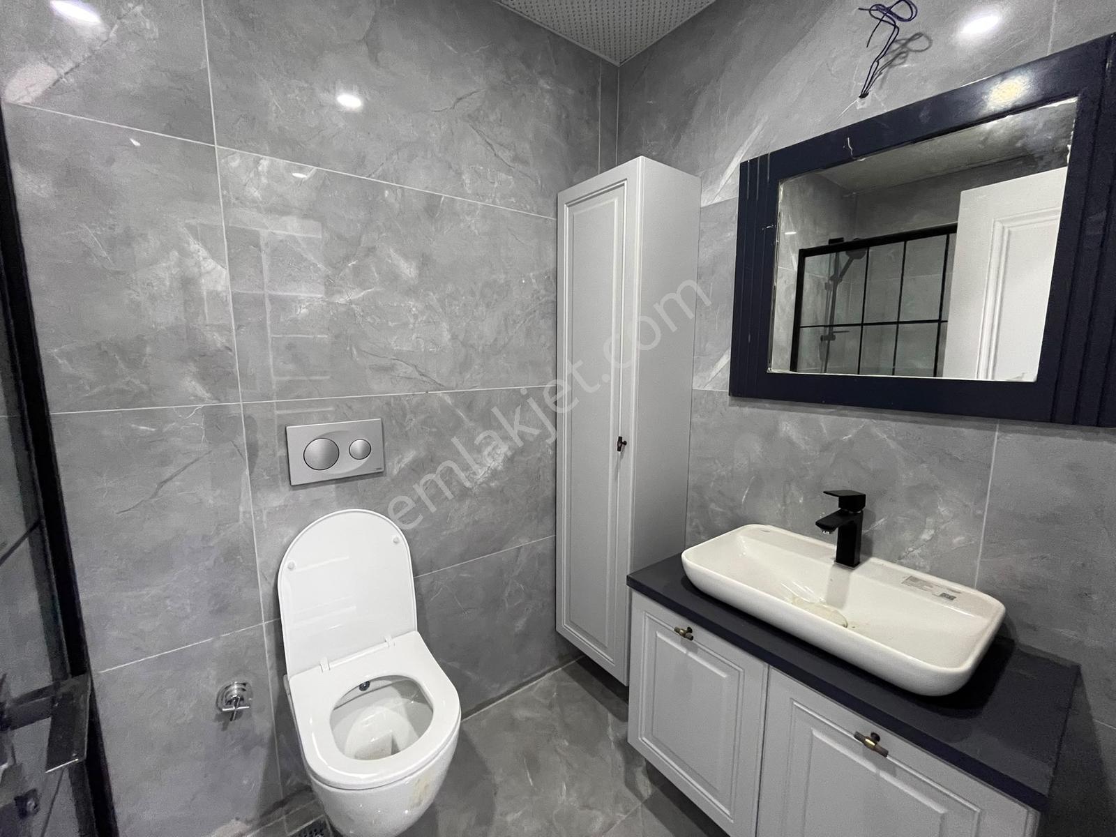 Silivri Ortaköyde İskanlı Havuzlu Sitede 4+1 Sıfır Villa — fotoğraf 16