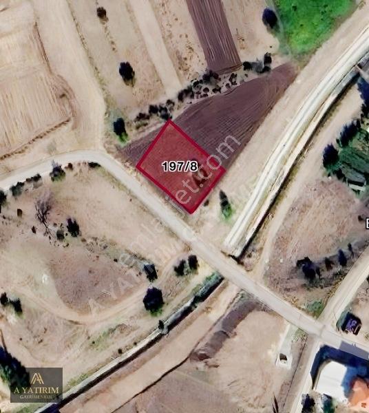 A Yatırımdan Burdır Çavdır Da 996 M2 Arsa 5250000 Tl. — fotoğraf 2