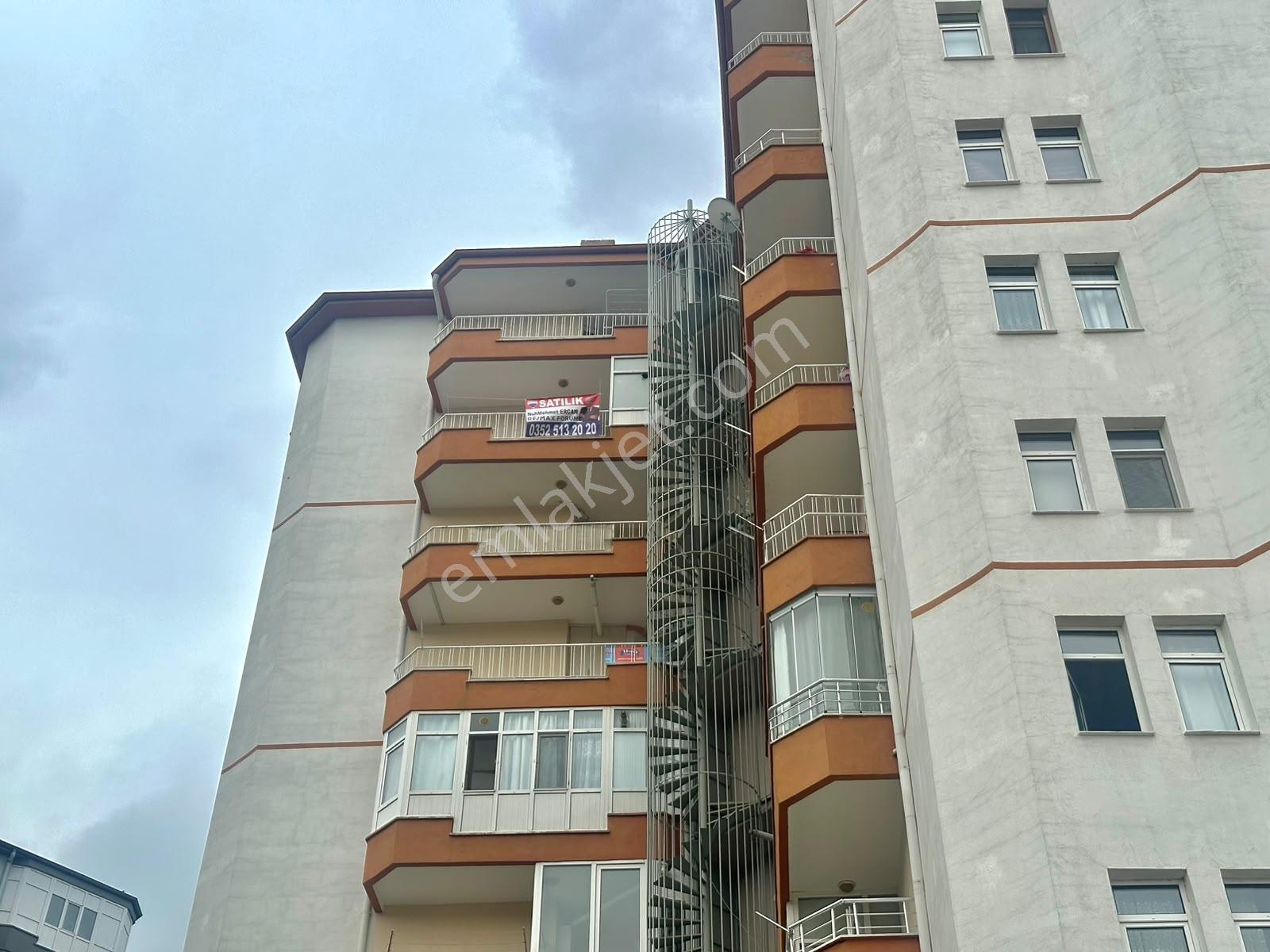 Germir (konaklar ) Mah Güney Doğu Cepheli 182 M2 Satılık Daire — fotoğraf 3