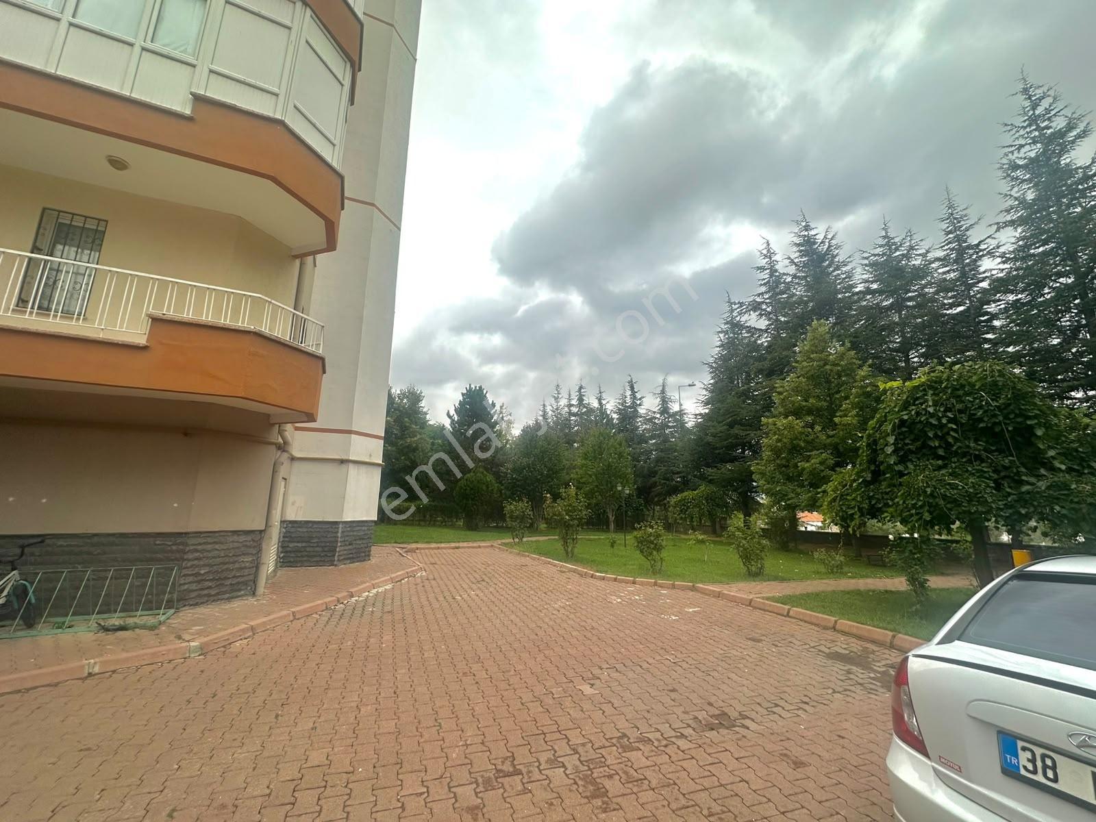 Germir (konaklar ) Mah Güney Doğu Cepheli 182 M2 Satılık Daire — fotoğraf 31