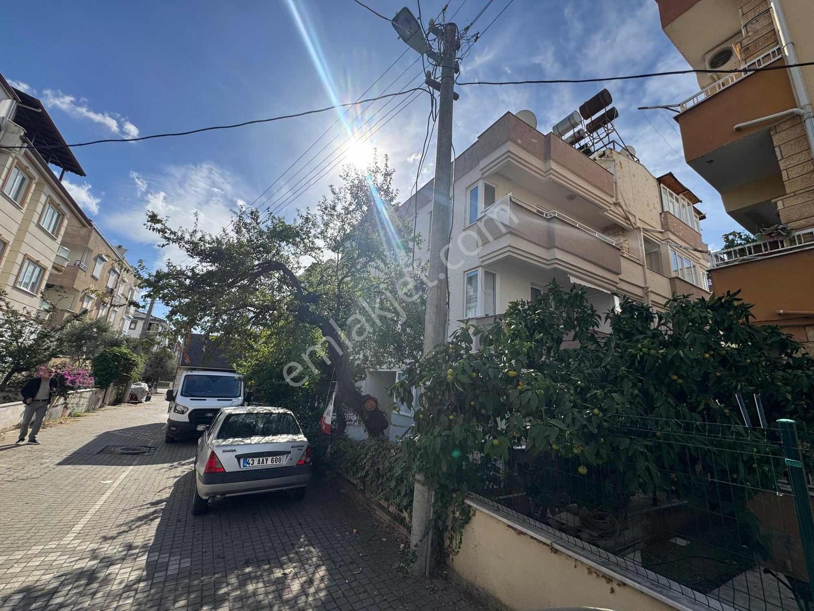 Güçlü Kardeşlerden Altınoluk Merkezde Fırsat 2+1 Daire — fotoğraf 4