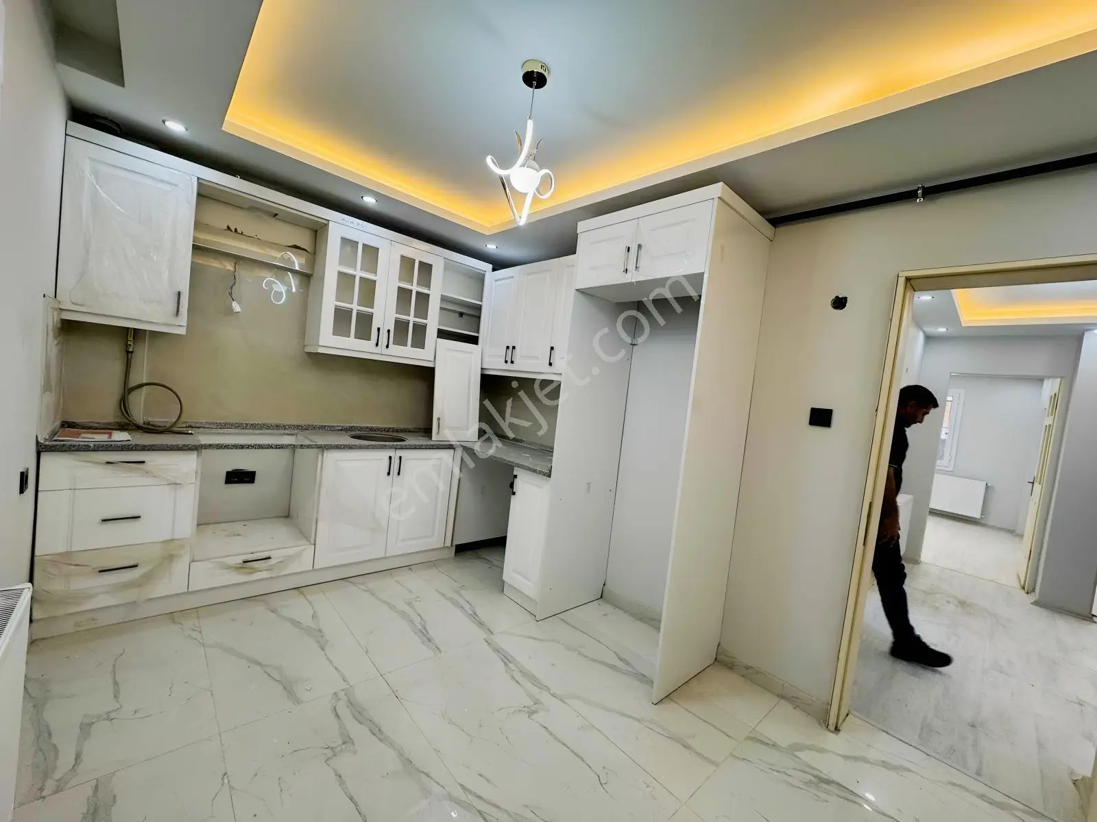 Göksu Mahallesi 2+1 110 M2. Full Tadilatlı Bahçeli Satılık Daire — fotoğraf 3