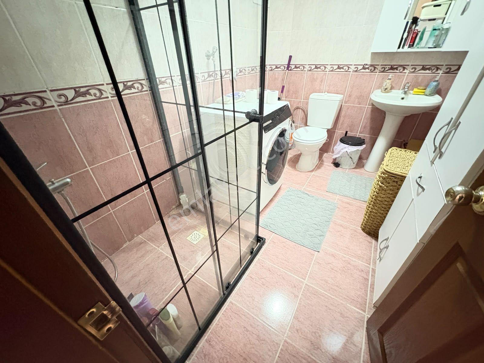 Göraldan 3+1 Ara Kat Ön Cephe Kabil Caddesi Yakını Boş Daire — fotoğraf 25