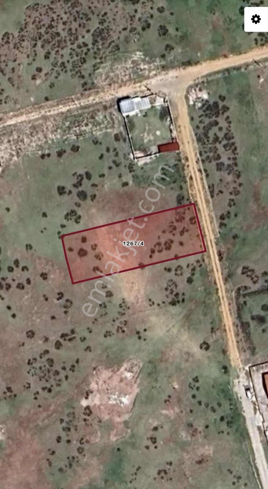 Lotus | Hürriyette 3kat İmarlı 946m Fırsat Arsa — fotoğraf 4