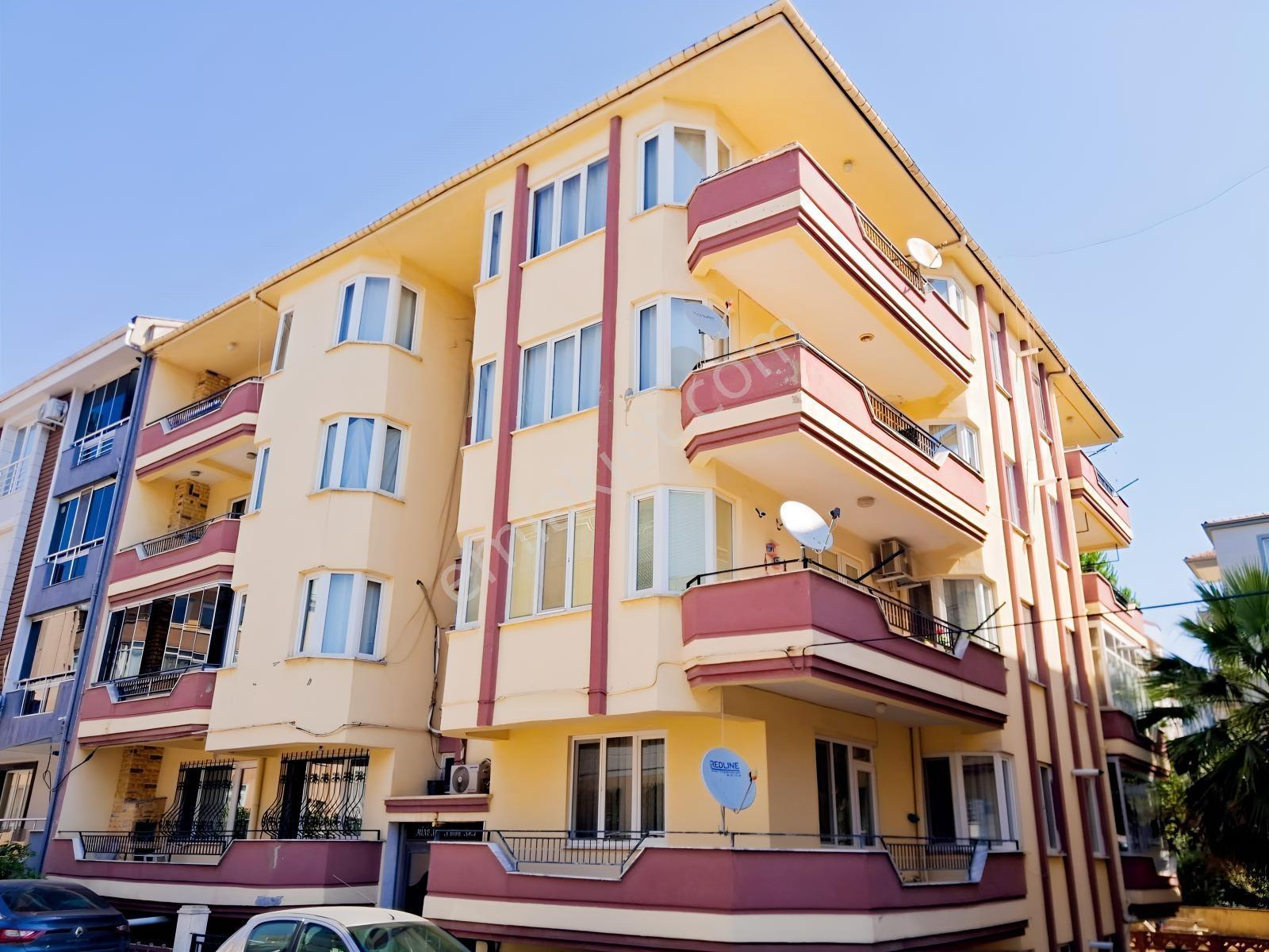 Balıkesir Altıeylül Bahçelievler Mah. Geniş Satılık 3+1 Daire
