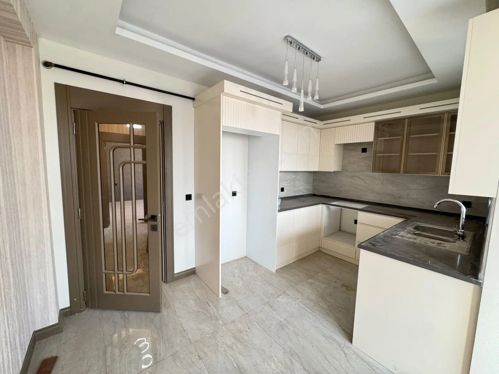 Rota Dan Altındağ Karsısı 2+1 Satılık Lüks Daire — fotoğraf 3