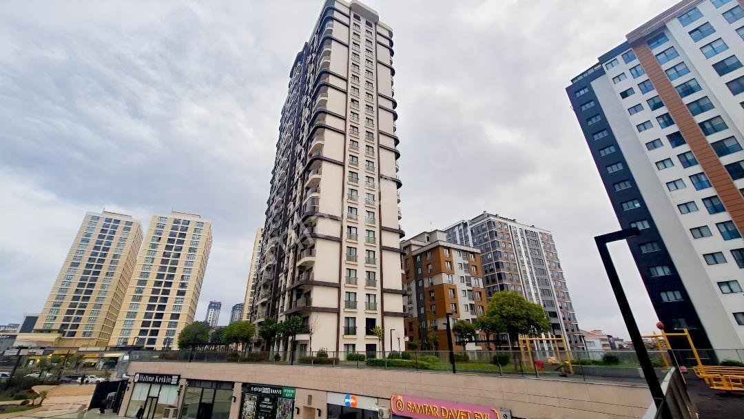Metronun Dibinde Lüxera Meydanda Satılık 3+1havuzlu Site Dairesi — fotoğraf 5