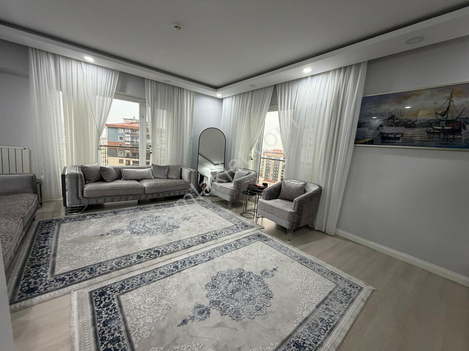 Metronun Dibinde Lüxera Meydanda Satılık 3+1havuzlu Site Dairesi — fotoğraf 24