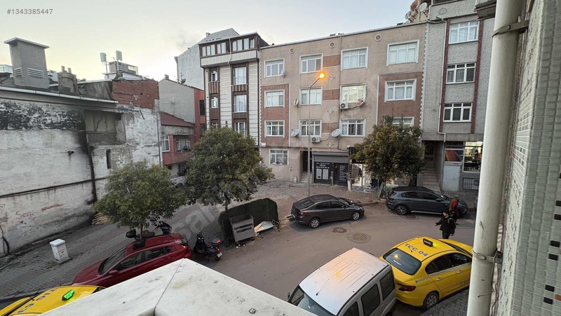Bayrampaşa Muratpaşa'da Satılık 2+1 Daire, 100m², Cadde Üzeri — fotoğraf 3
