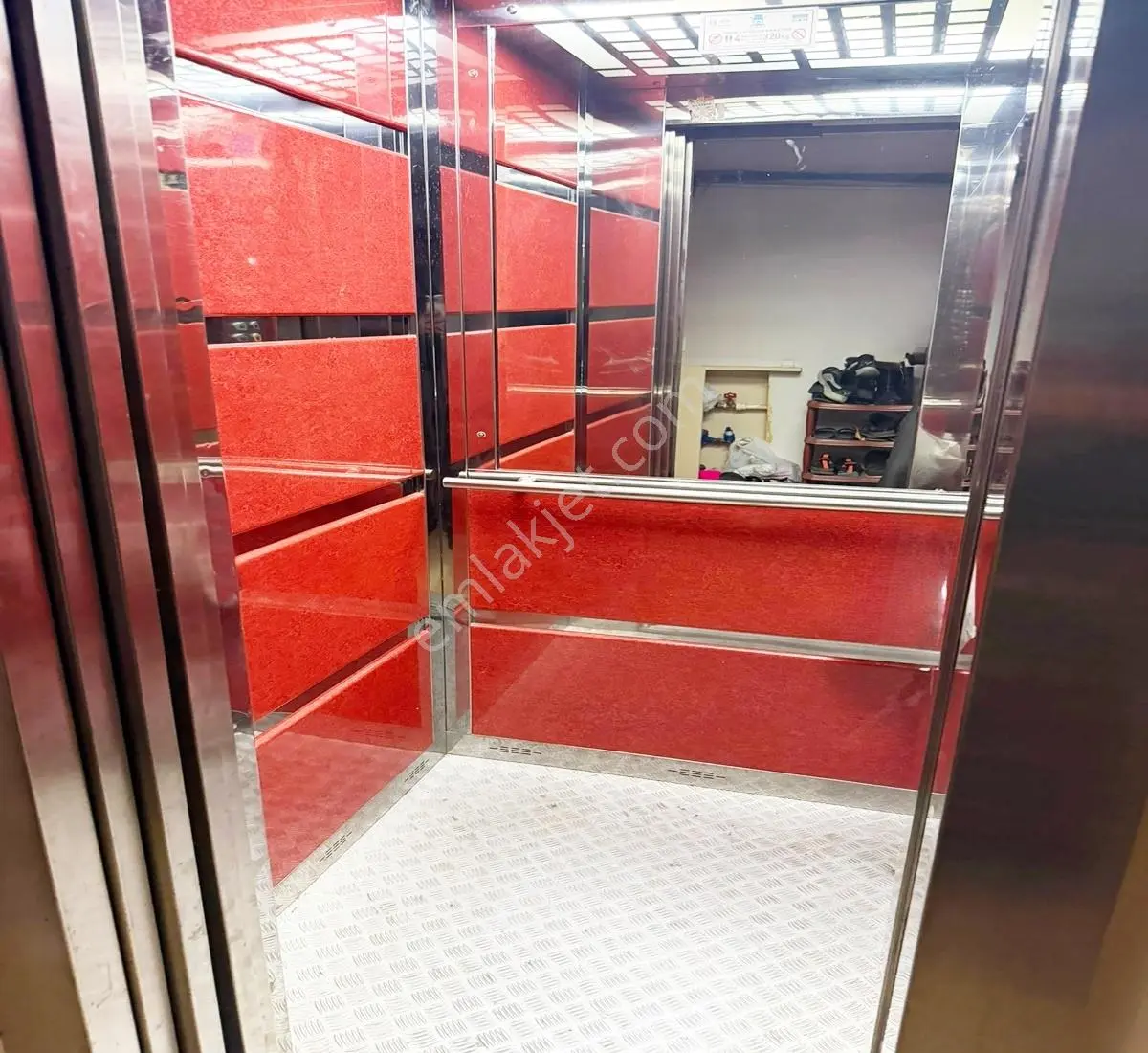 Metrobüse Yürüme Mesafesinde — fotoğraf 19