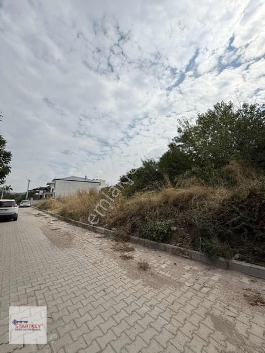Kemalpaşa / Bağyurdu'nda Satılık 3 Kat İmarlı Arsa — fotoğraf 2